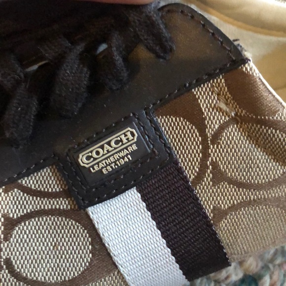 Vintage Coach logo suede sneakers - Picture 2 of 8